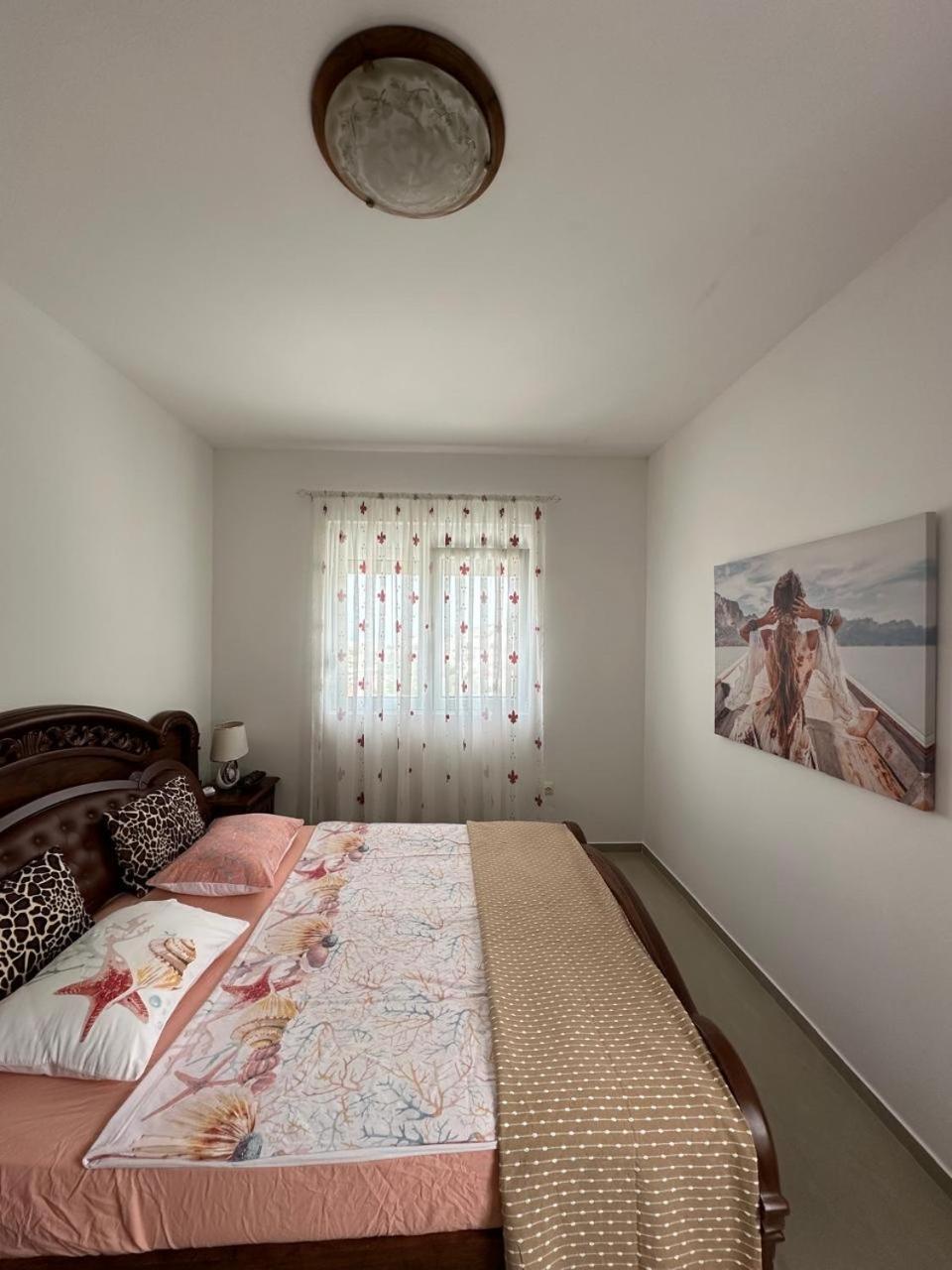 Villa Holiday Apartments Bar Bagian luar foto